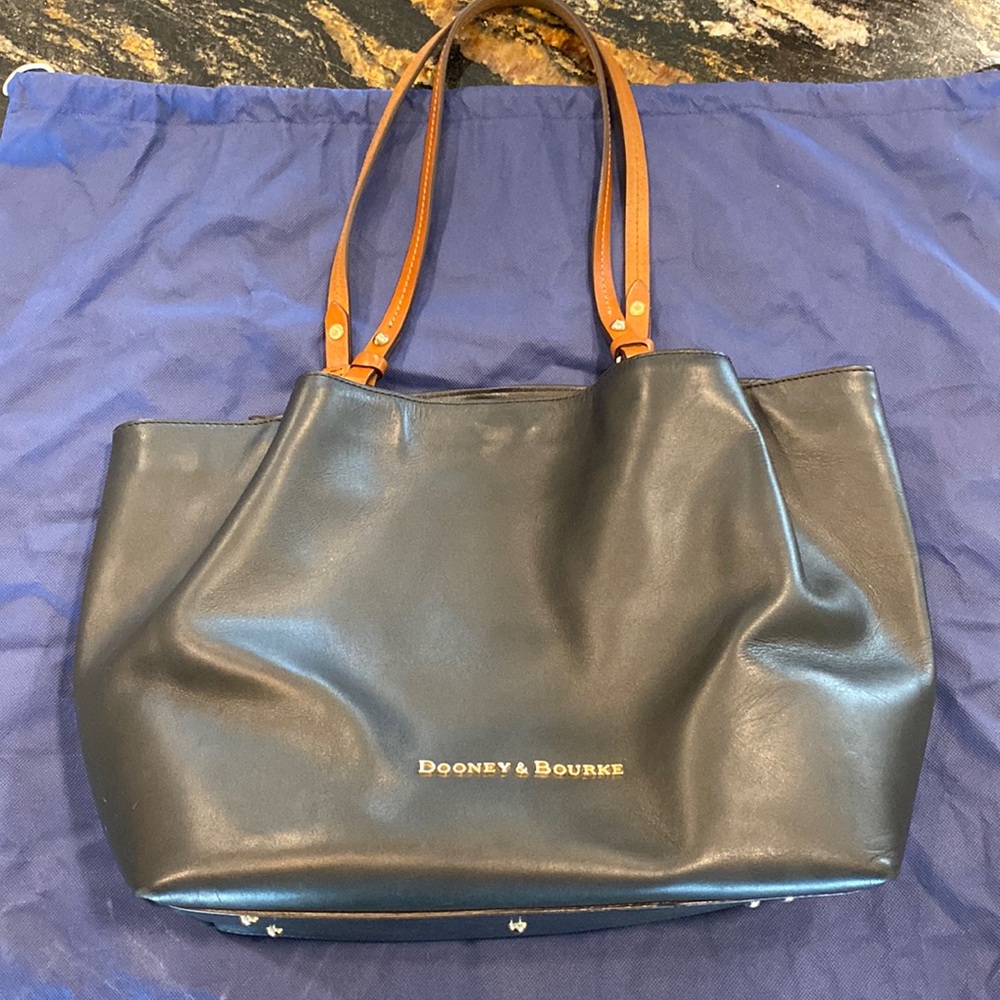 Dooney & Bourke Large City Flynn